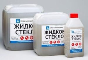 zhidkoye-steklo